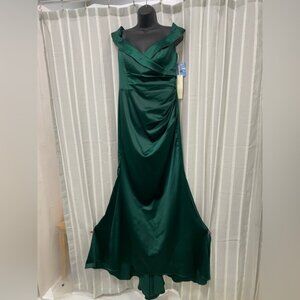 NWT GALINA SIGNATURE Satin Off-the-Shoulder Mermaid Juniper Green‎ Size 10